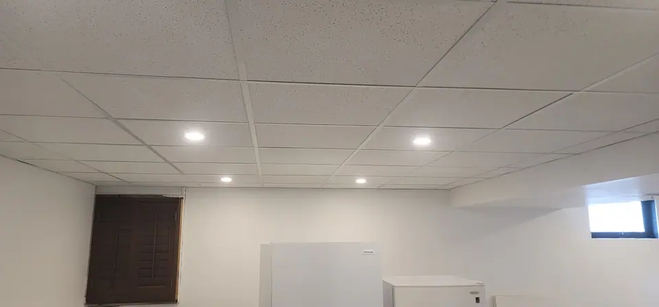 Basement finishing with a suspended ceiling, photo 4 of 12 (finished)